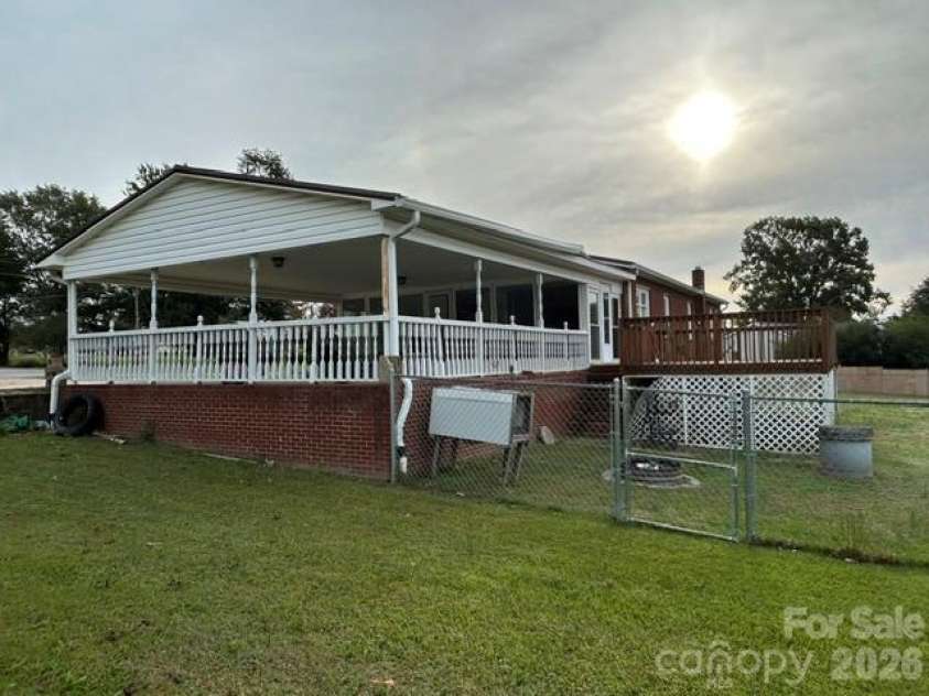 292 Old Henrietta Road, Forest City, NC 28043.  MLS# CAR4432146, YatesRealty ID 56201. 