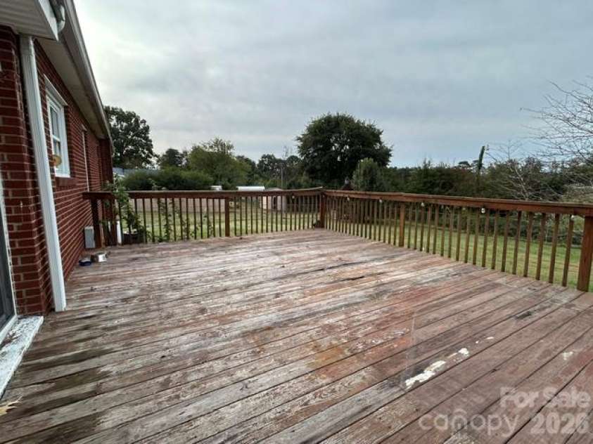 292 Old Henrietta Road, Forest City, NC 28043.  MLS# CAR4432146, YatesRealty ID 56201. 