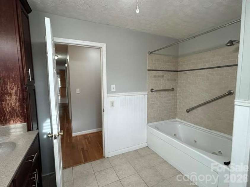 292 Old Henrietta Road, Forest City, NC 28043.  MLS# CAR4432146, YatesRealty ID 56201. 