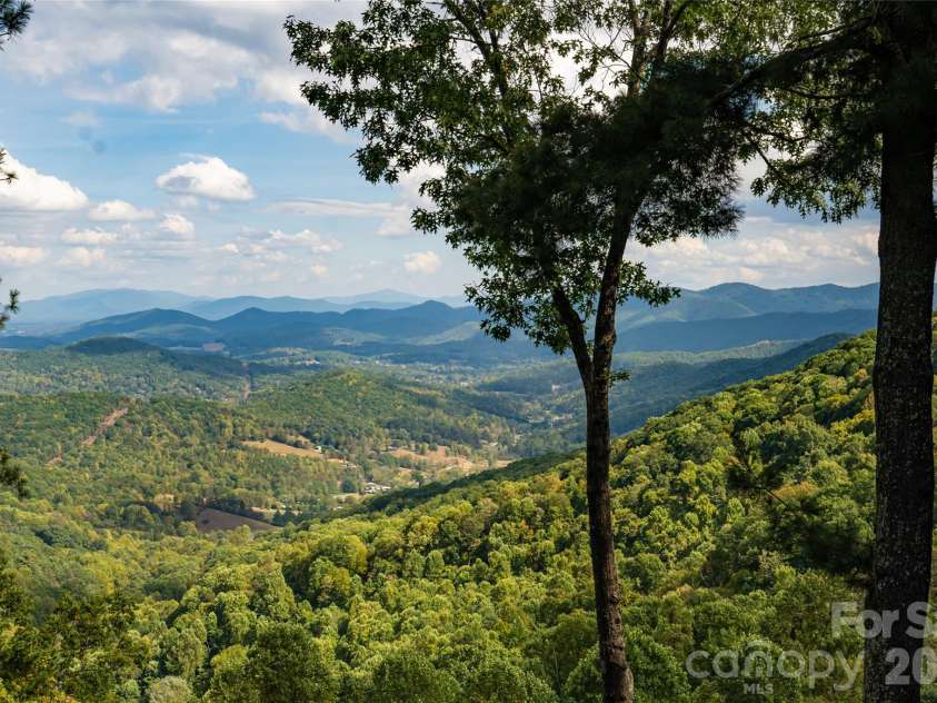 342 Doubletop Lane, Candler, NC 28715.  MLS# CAR4432482, YatesRealty ID 56204. 