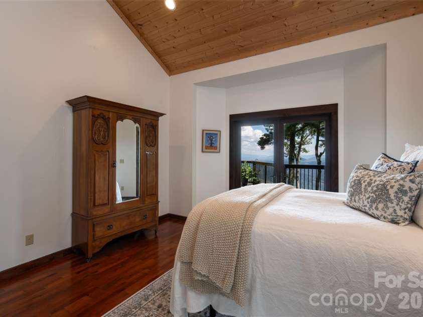 342 Doubletop Lane, Candler, NC 28715.  MLS# CAR4432482, YatesRealty ID 56204. 