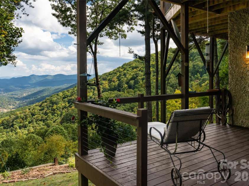342 Doubletop Lane, Candler, NC 28715.  MLS# CAR4432482, YatesRealty ID 56204. 