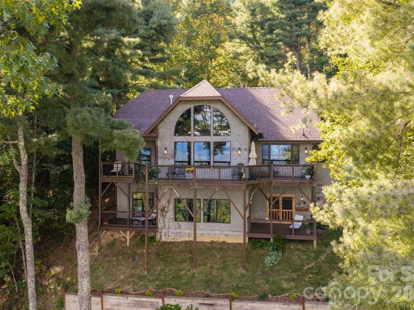 342 Doubletop Lane, Candler, NC 28715.  MLS# CAR4432482, YatesRealty ID 56204. 