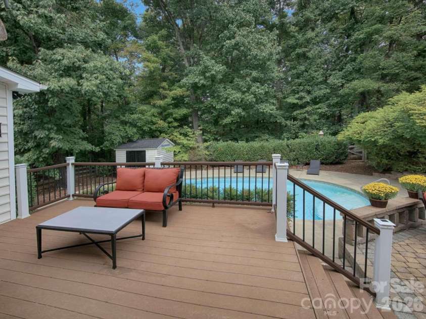 166 Laurel Glen Drive, Mooresville, NC 28115.  MLS# CAR4433750, YatesRealty ID 56206. 