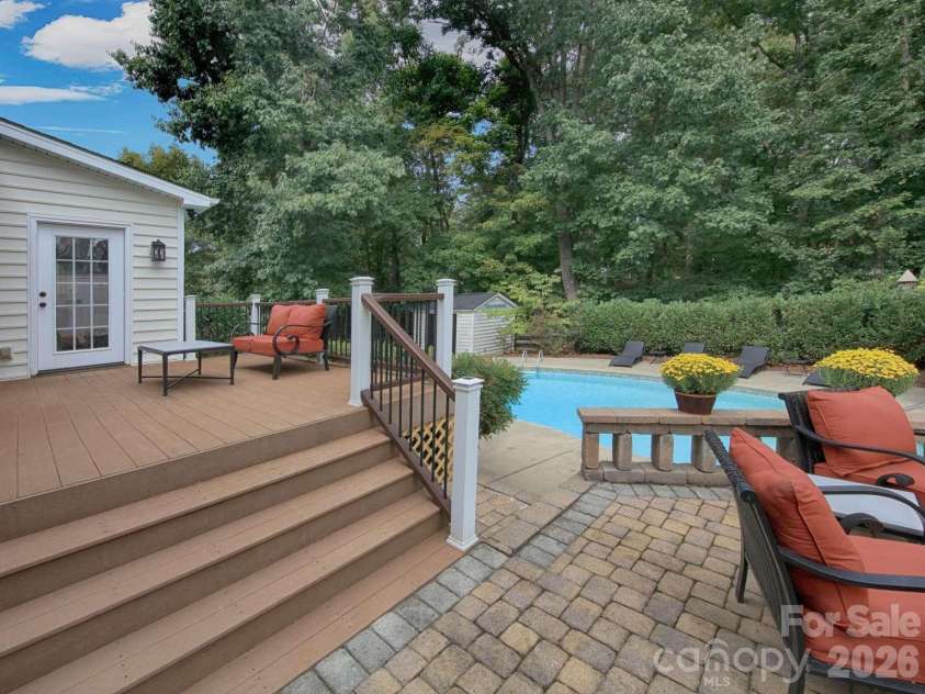 166 Laurel Glen Drive, Mooresville, NC 28115.  MLS# CAR4433750, YatesRealty ID 56206. 