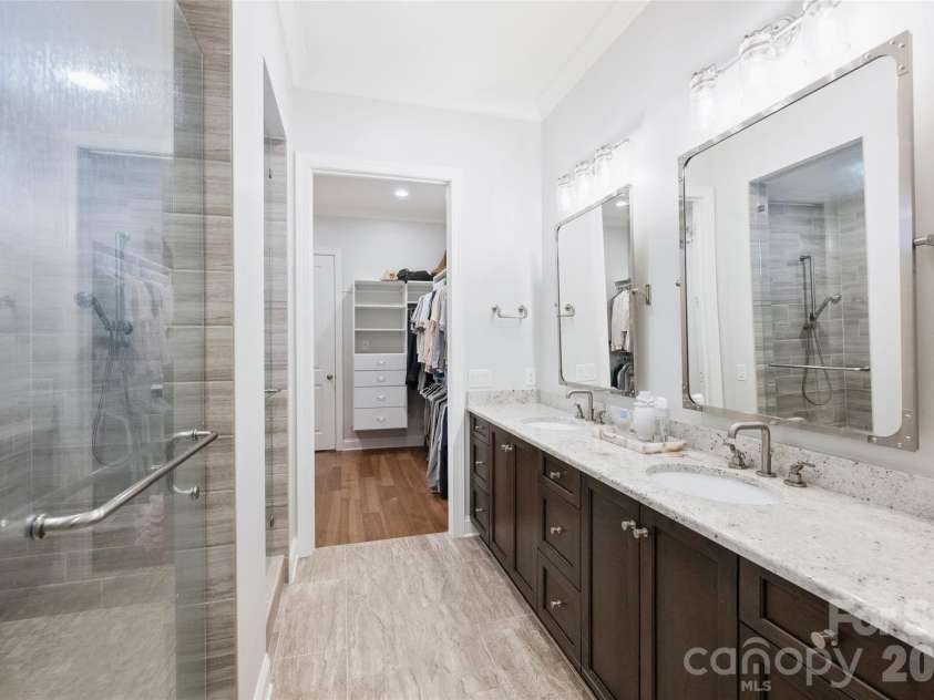 17728 Jetton Green Loop, Cornelius, NC 28031.  MLS# CAR4431727, YatesRealty ID 56207. 