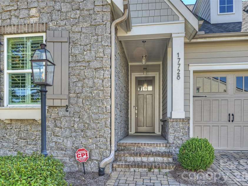 17728 Jetton Green Loop, Cornelius, NC 28031.  MLS# CAR4431727, YatesRealty ID 56207. 