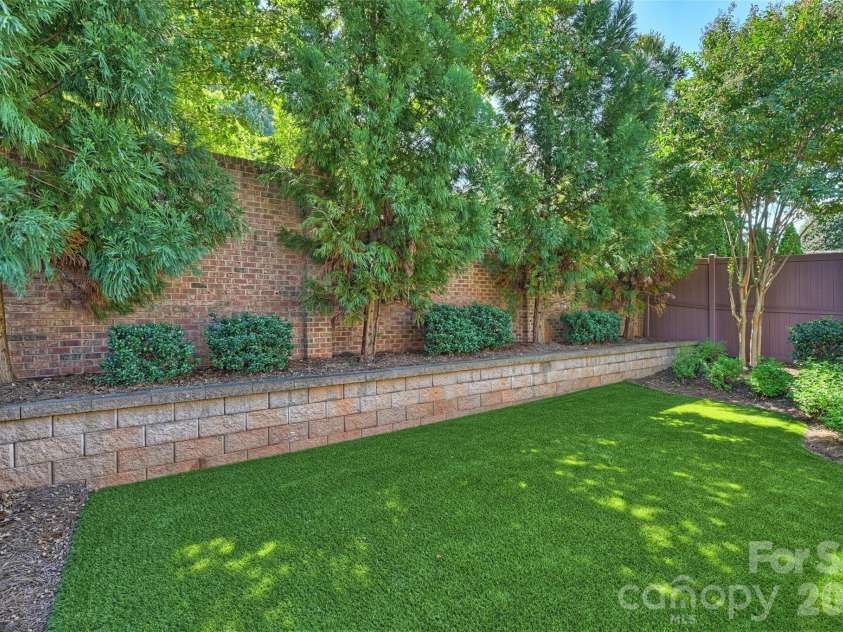 17728 Jetton Green Loop, Cornelius, NC 28031.  MLS# CAR4431727, YatesRealty ID 56207. 