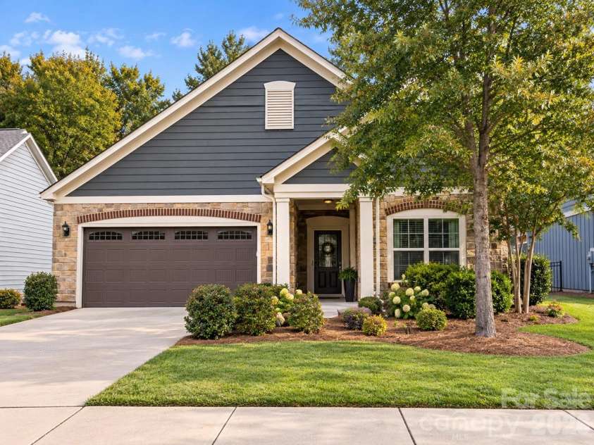 680 Poplar View Drive, Concord, NC 28027.  MLS# CAR4428432, YatesRealty ID 56209. Front