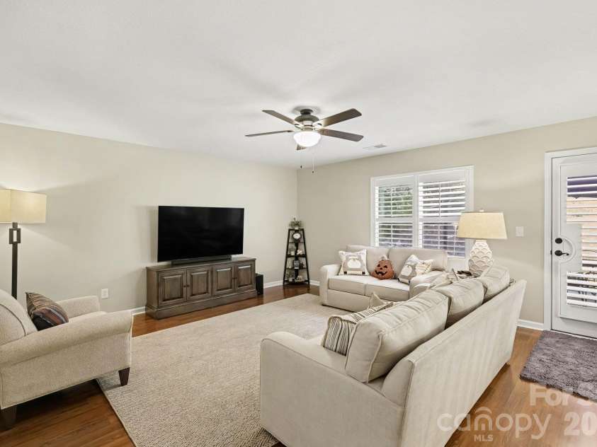 3817 Broadwater Court, Gastonia, NC 28056.  MLS# CAR4427870, YatesRealty ID 56215. 