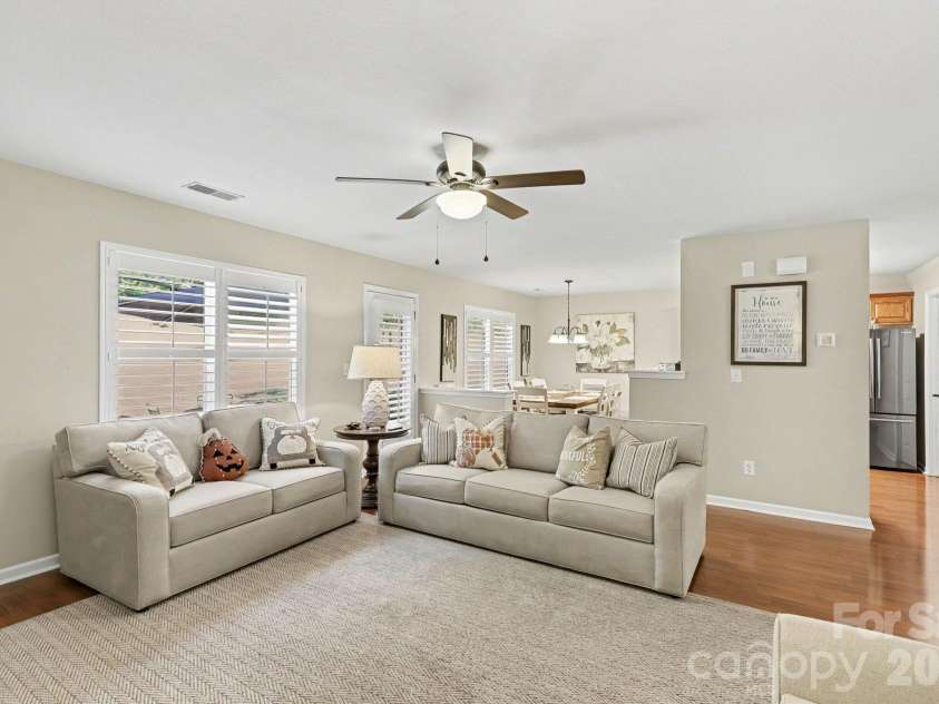 3817 Broadwater Court, Gastonia, NC 28056.  MLS# CAR4427870, YatesRealty ID 56215. 
