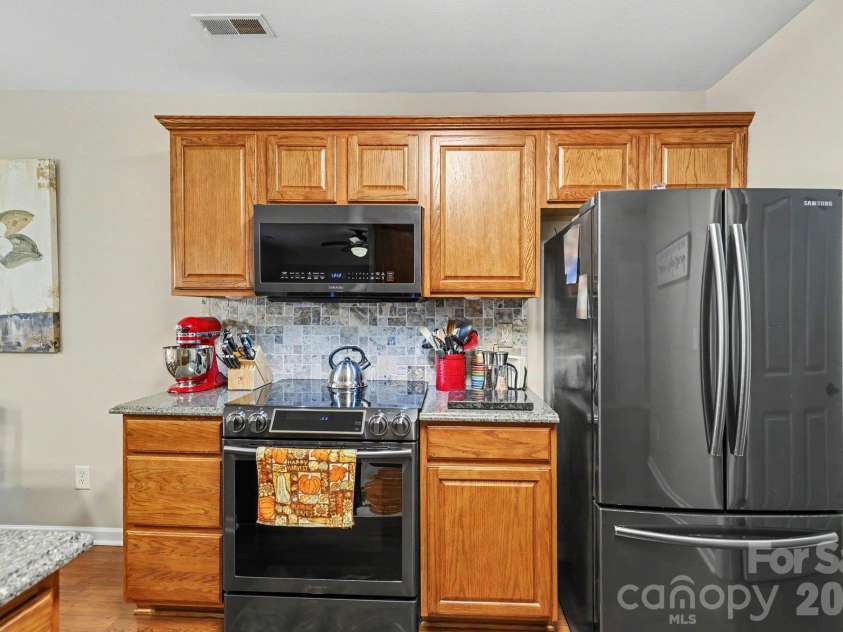 3817 Broadwater Court, Gastonia, NC 28056.  MLS# CAR4427870, YatesRealty ID 56215. 