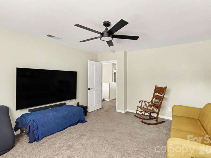 3817 Broadwater Court, Gastonia, NC 28056.  MLS# CAR4427870, YatesRealty ID 56215. 