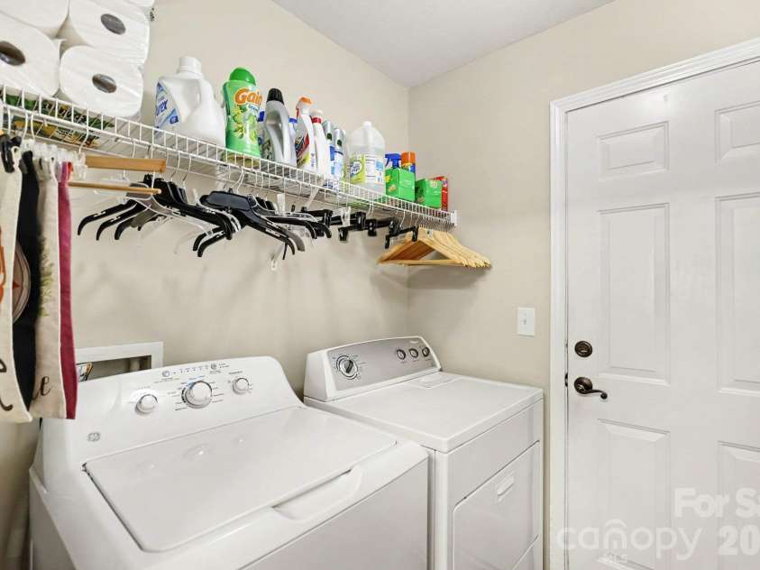 3817 Broadwater Court, Gastonia, NC 28056.  MLS# CAR4427870, YatesRealty ID 56215. 