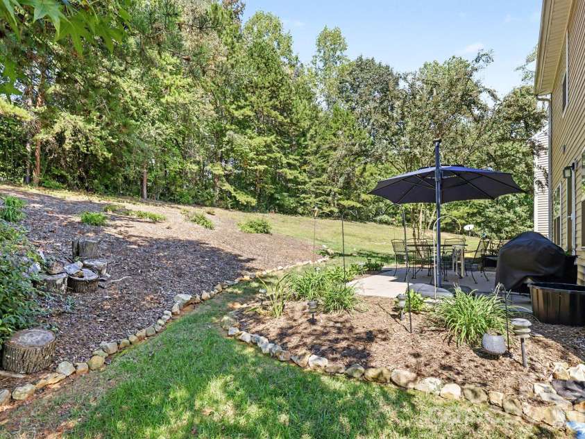 3817 Broadwater Court, Gastonia, NC 28056.  MLS# CAR4427870, YatesRealty ID 56215. 