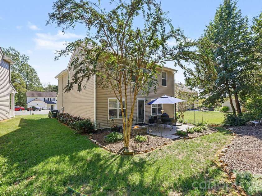 3817 Broadwater Court, Gastonia, NC 28056.  MLS# CAR4427870, YatesRealty ID 56215. 
