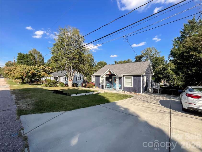 1313 Haywood Avenue, Kannapolis, NC 28081.  MLS# CAR4432583, YatesRealty ID 56218. 