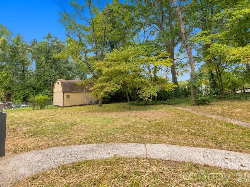 214 Dalewood Avenue, Kannapolis, NC 28083.  MLS# CAR4430178, YatesRealty ID 56219. Backyard