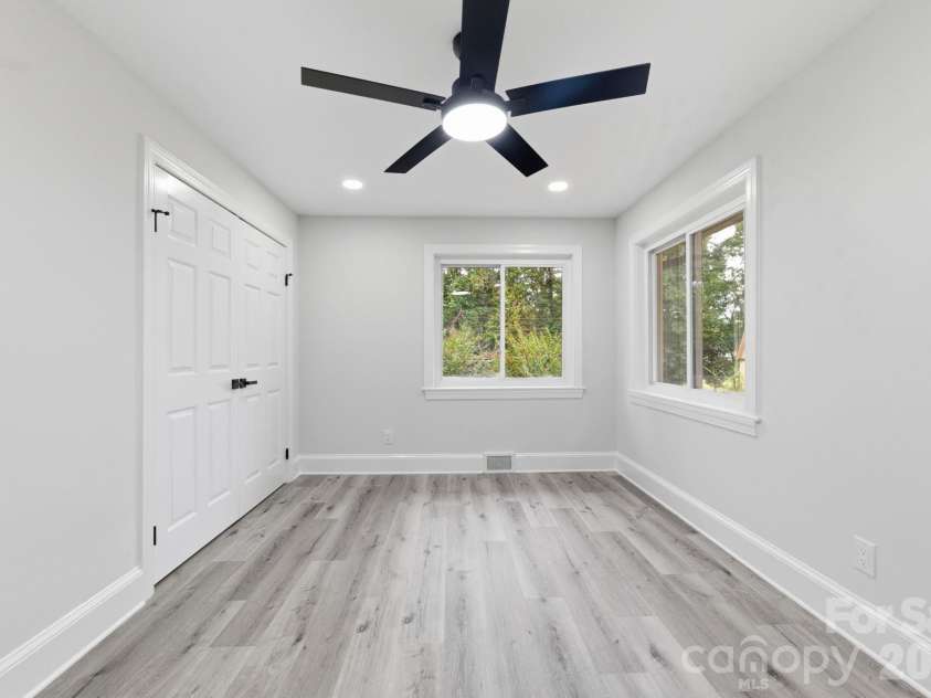 214 Dalewood Avenue, Kannapolis, NC 28083.  MLS# CAR4430178, YatesRealty ID 56219. Secondary Bedroom