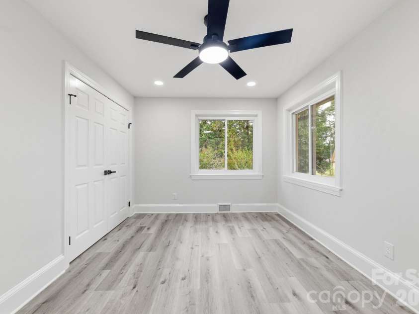 214 Dalewood Avenue, Kannapolis, NC 28083.  MLS# CAR4430178, YatesRealty ID 56219. Secondary Bedroom