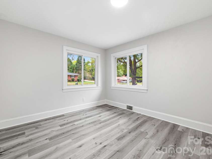 214 Dalewood Avenue, Kannapolis, NC 28083.  MLS# CAR4430178, YatesRealty ID 56219. Secondary Bedroom