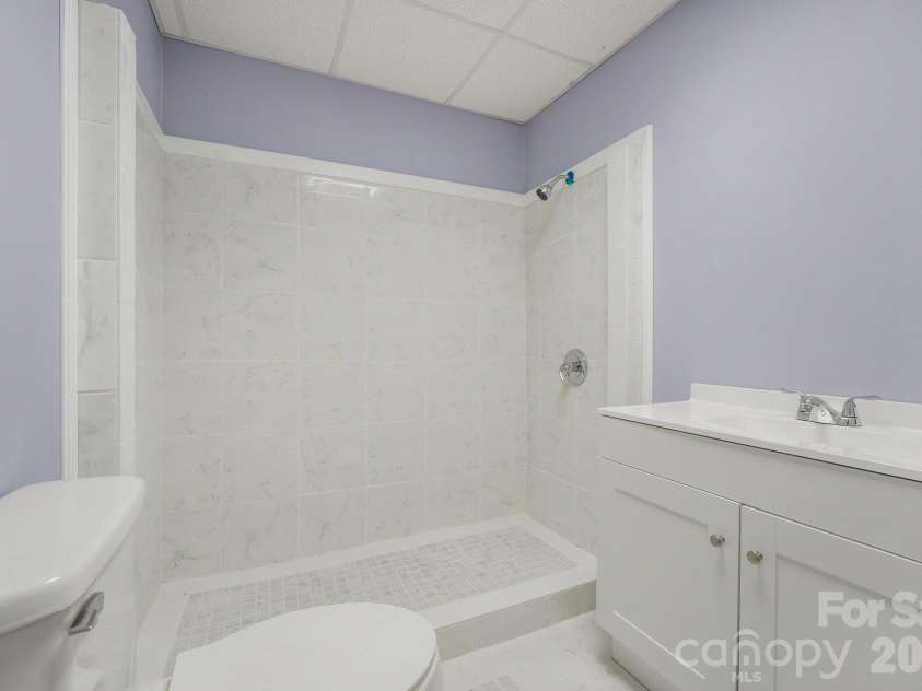 144 Ginger Lane, Mooresville, NC 28115.  MLS# CAR4432451, YatesRealty ID 56220. 