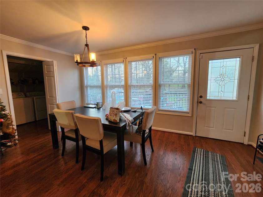 314 20th Street, Kannapolis, NC 28083.  MLS# CAR4433805, YatesRealty ID 56222. 