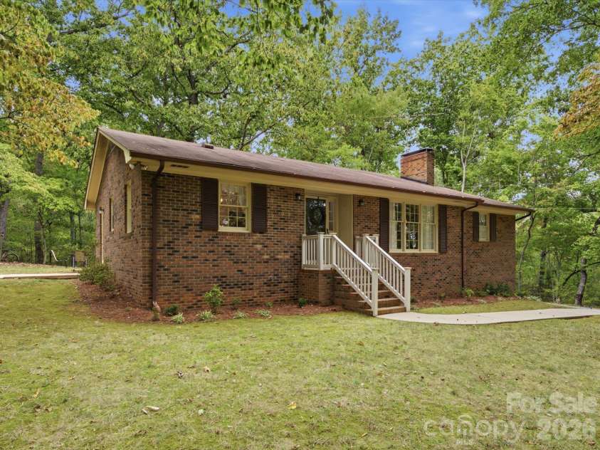 26729A Valley Drive, Albemarle, NC 28001.  MLS# CAR4430300, YatesRealty ID 56226. 