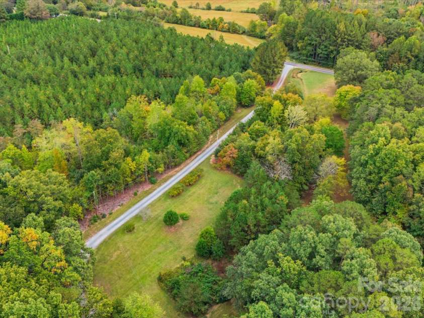 26729A Valley Drive, Albemarle, NC 28001.  MLS# CAR4430300, YatesRealty ID 56226. 