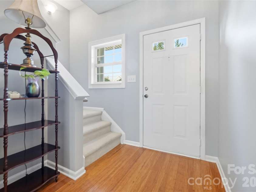 5426 Johnston Mill Court, Charlotte, NC 28269.  MLS# CAR4433561, YatesRealty ID 56227. 