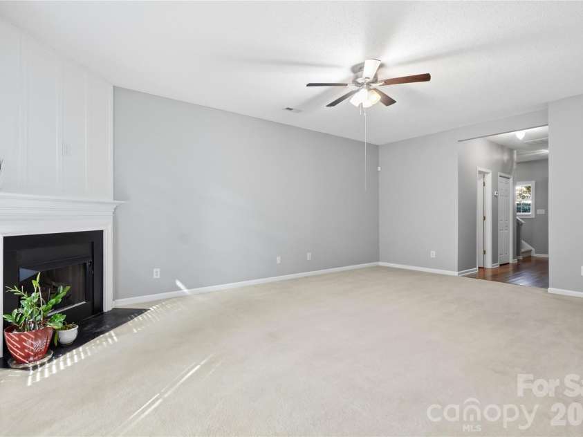 5426 Johnston Mill Court, Charlotte, NC 28269.  MLS# CAR4433561, YatesRealty ID 56227. 