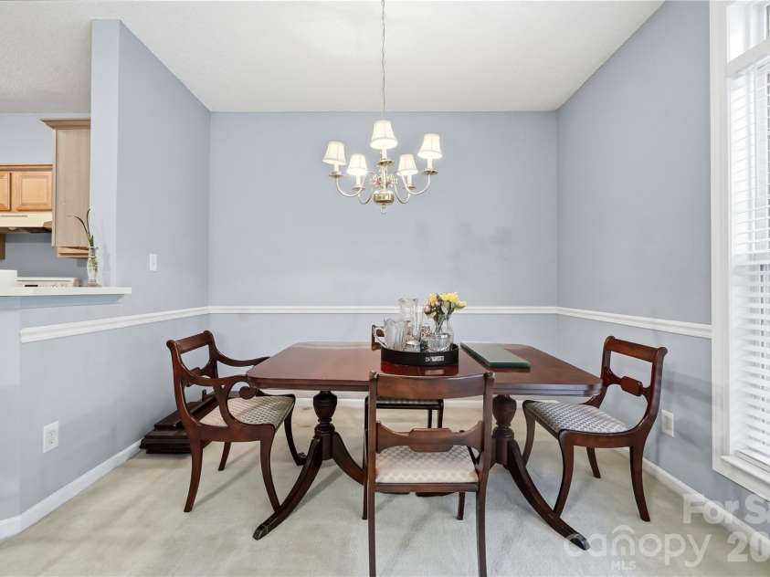 5426 Johnston Mill Court, Charlotte, NC 28269.  MLS# CAR4433561, YatesRealty ID 56227. 