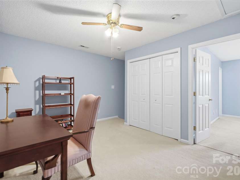 5426 Johnston Mill Court, Charlotte, NC 28269.  MLS# CAR4433561, YatesRealty ID 56227. 