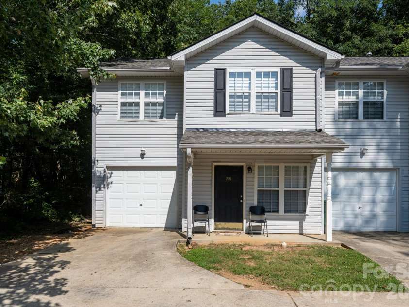 201 Birch Lane, Arden, NC 28704.  MLS# CAR4386730, YatesRealty ID 56230. 