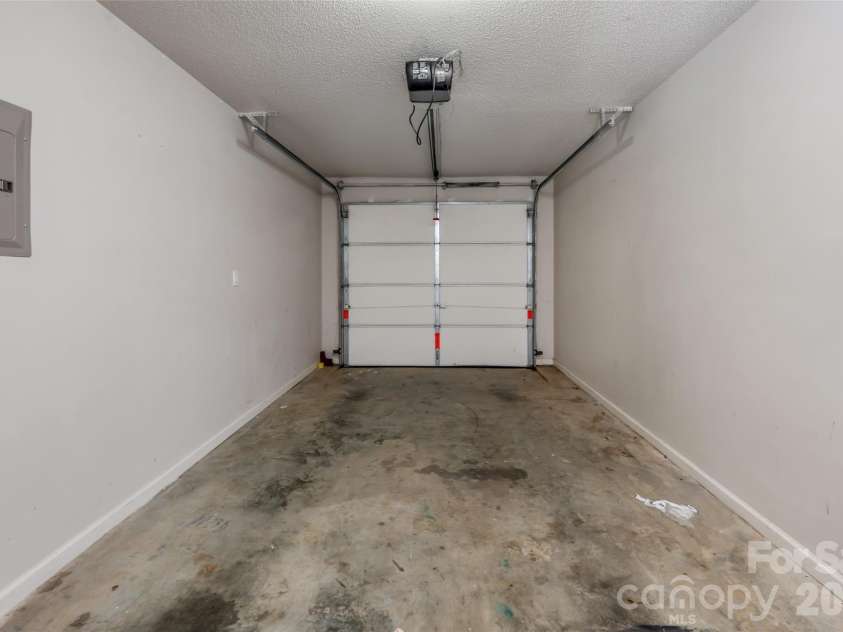 201 Birch Lane, Arden, NC 28704.  MLS# CAR4386730, YatesRealty ID 56230. One Car Garage