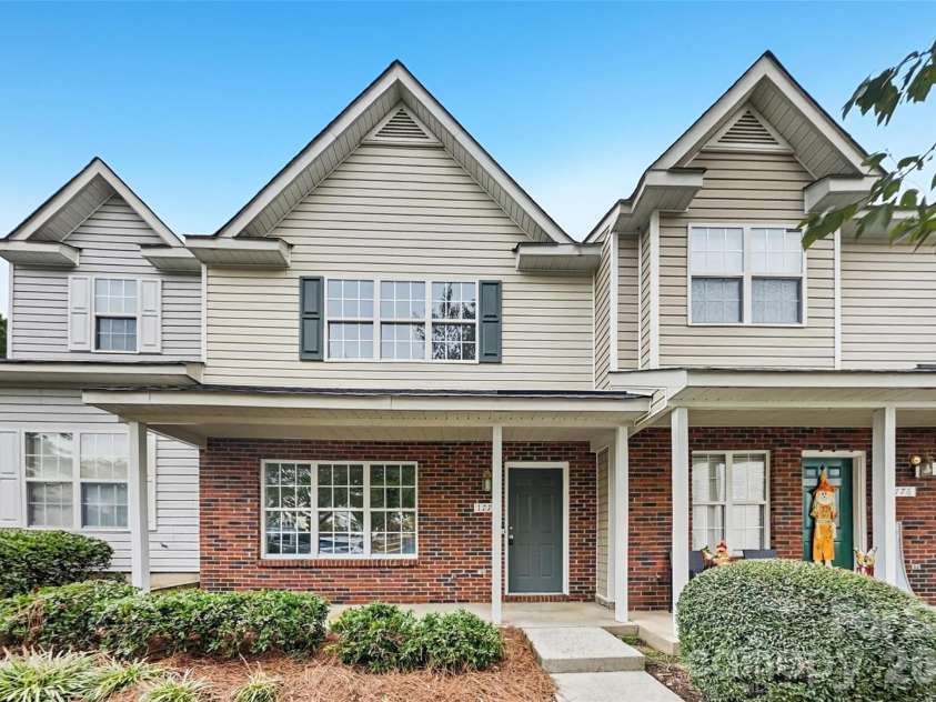1778 Pergola Place, Charlotte, NC 28213.  MLS# CAR4432436, YatesRealty ID 56232. 