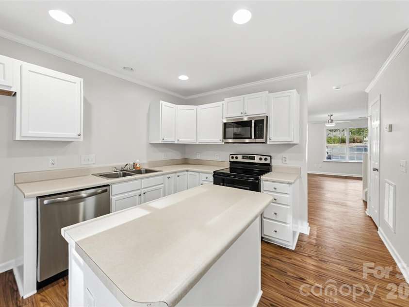 1778 Pergola Place, Charlotte, NC 28213.  MLS# CAR4432436, YatesRealty ID 56232. 