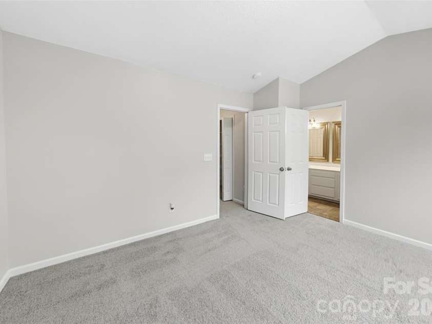 1778 Pergola Place, Charlotte, NC 28213.  MLS# CAR4432436, YatesRealty ID 56232. 