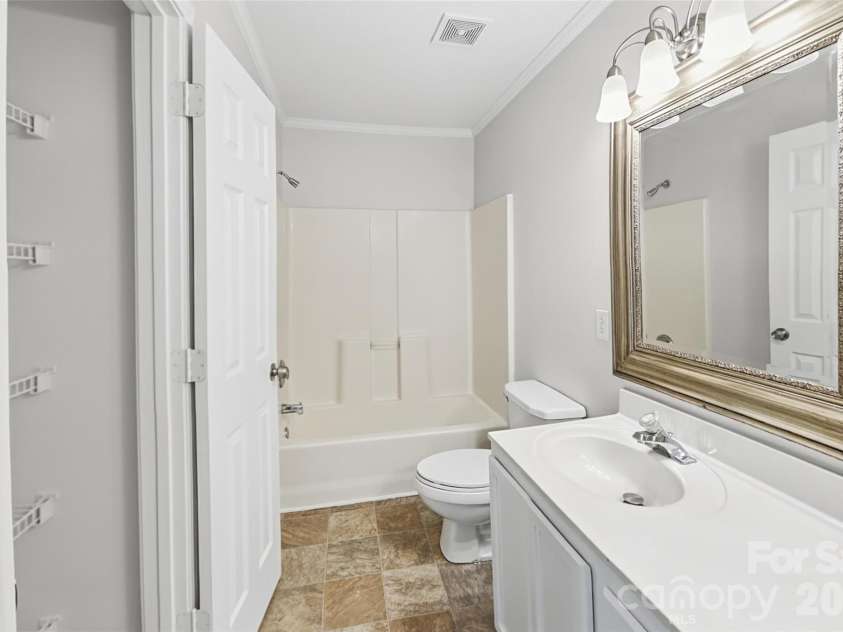 1778 Pergola Place, Charlotte, NC 28213.  MLS# CAR4432436, YatesRealty ID 56232. 