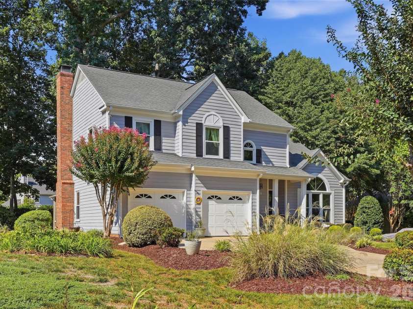 180 Bridgeport Drive, Mooresville, NC 28117.  MLS# CAR4431939, YatesRealty ID 56234. 