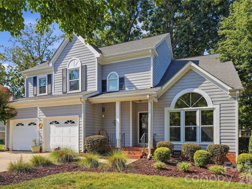 180 Bridgeport Drive, Mooresville, NC 28117.  MLS# CAR4431939, YatesRealty ID 56234. 