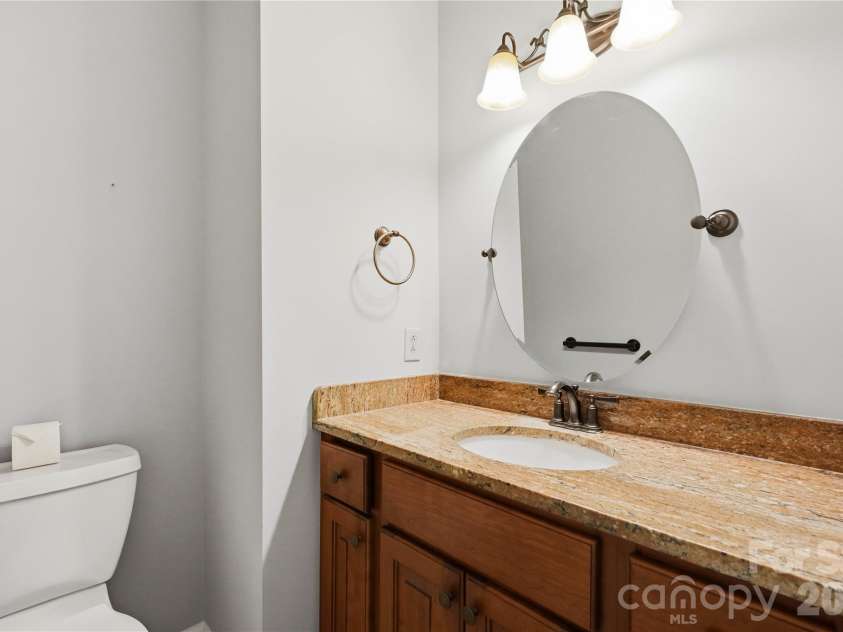 180 Bridgeport Drive, Mooresville, NC 28117.  MLS# CAR4431939, YatesRealty ID 56234. 