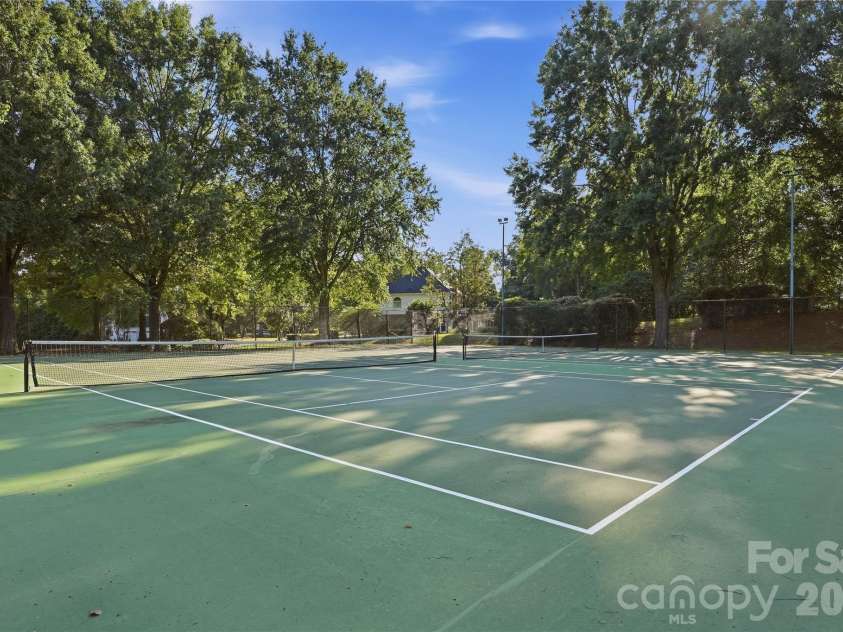 180 Bridgeport Drive, Mooresville, NC 28117.  MLS# CAR4431939, YatesRealty ID 56234. 