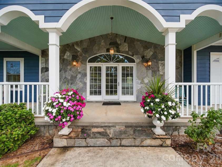 2481 Genes Loop, Morganton, NC 28655.  MLS# CAR4433752, YatesRealty ID 56239. 