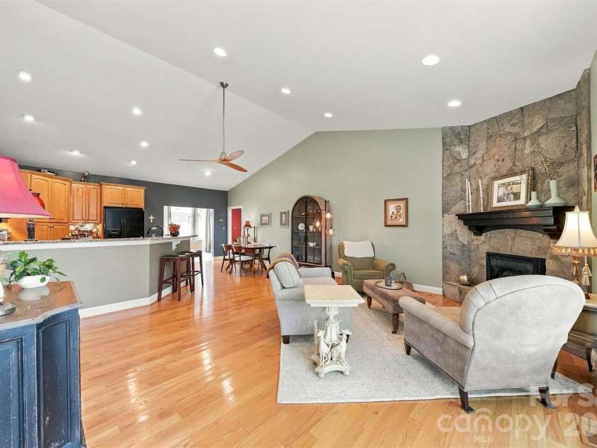 2481 Genes Loop, Morganton, NC 28655.  MLS# CAR4433752, YatesRealty ID 56239. 