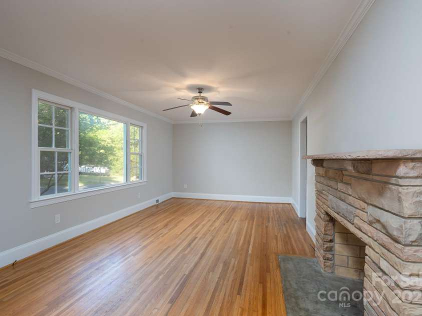 676 Forest Street, Concord, NC 28025.  MLS# CAR4243401, YatesRealty ID 5624. 