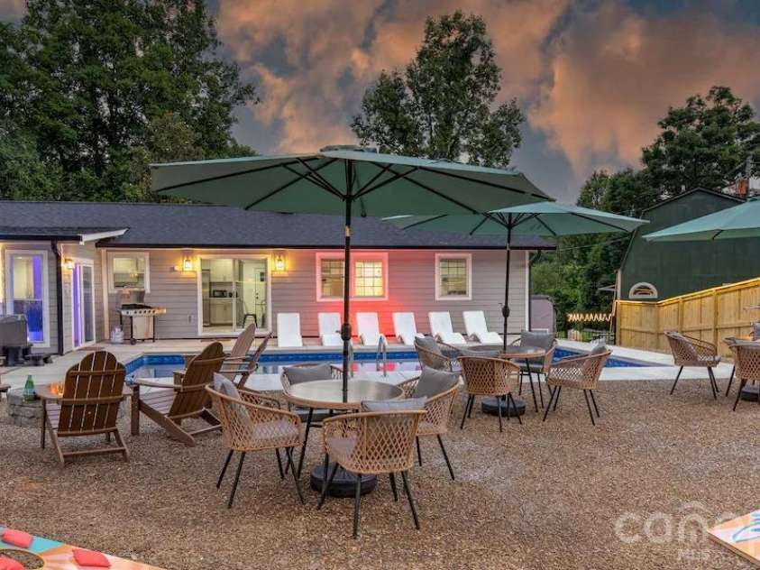 12,20 Collins Mountain Drive, Asheville, NC 28804.  MLS# CAR4433147, YatesRealty ID 56244. 20 Collins