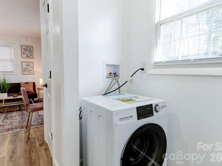 28 Collins Mountain Drive, Asheville, NC 28804.  MLS# CAR4433152, YatesRealty ID 56246. Laundry Room