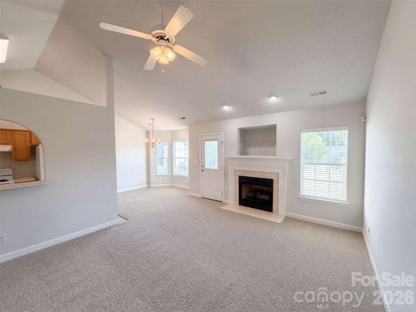 11344 Pointer Ridge Drive, Charlotte, NC 28214.  MLS# CAR4433903, YatesRealty ID 56248. 