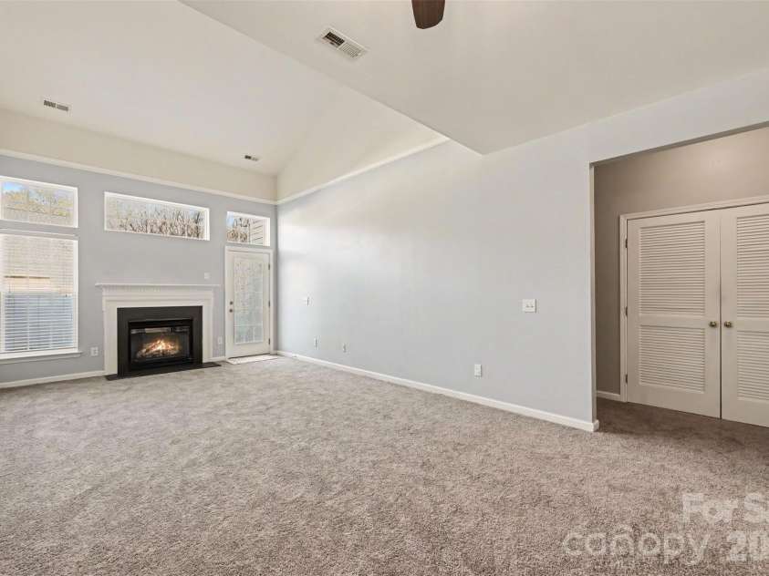 158 Snead Road, Fort Mill, SC 29715.  MLS# CAR4358200, YatesRealty ID 5625. 